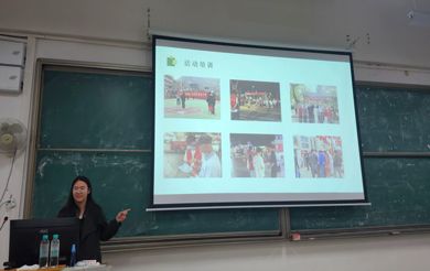 为了更好地展示页面效果