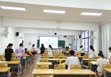 请您使用以下浏览器（点击图标会跳转到