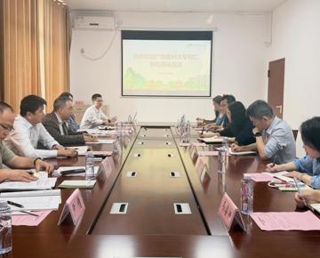 为了更好地展示页面效果
